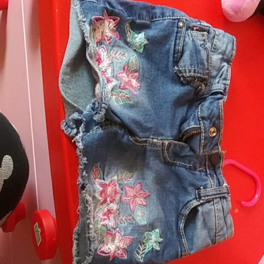 Girls shorts